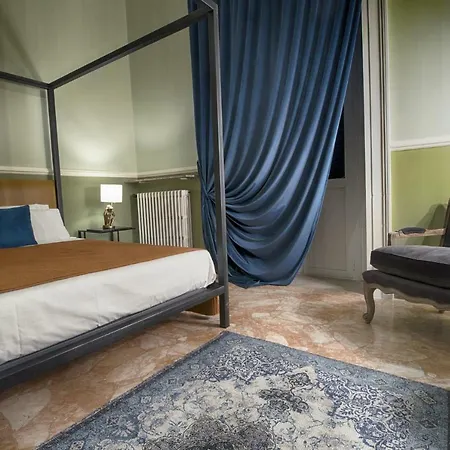 아파트 Palazzo Forleo Luxury - Treb Collection 레체